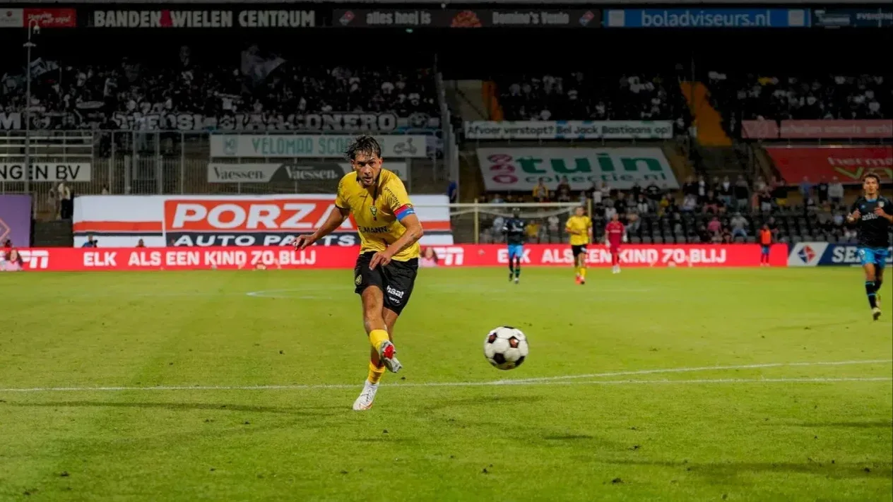 Tampil Sebagai Kapten VVV-Venlo, Striker Keturunan Depok Dean Zandbergen Cetak Dua Gol