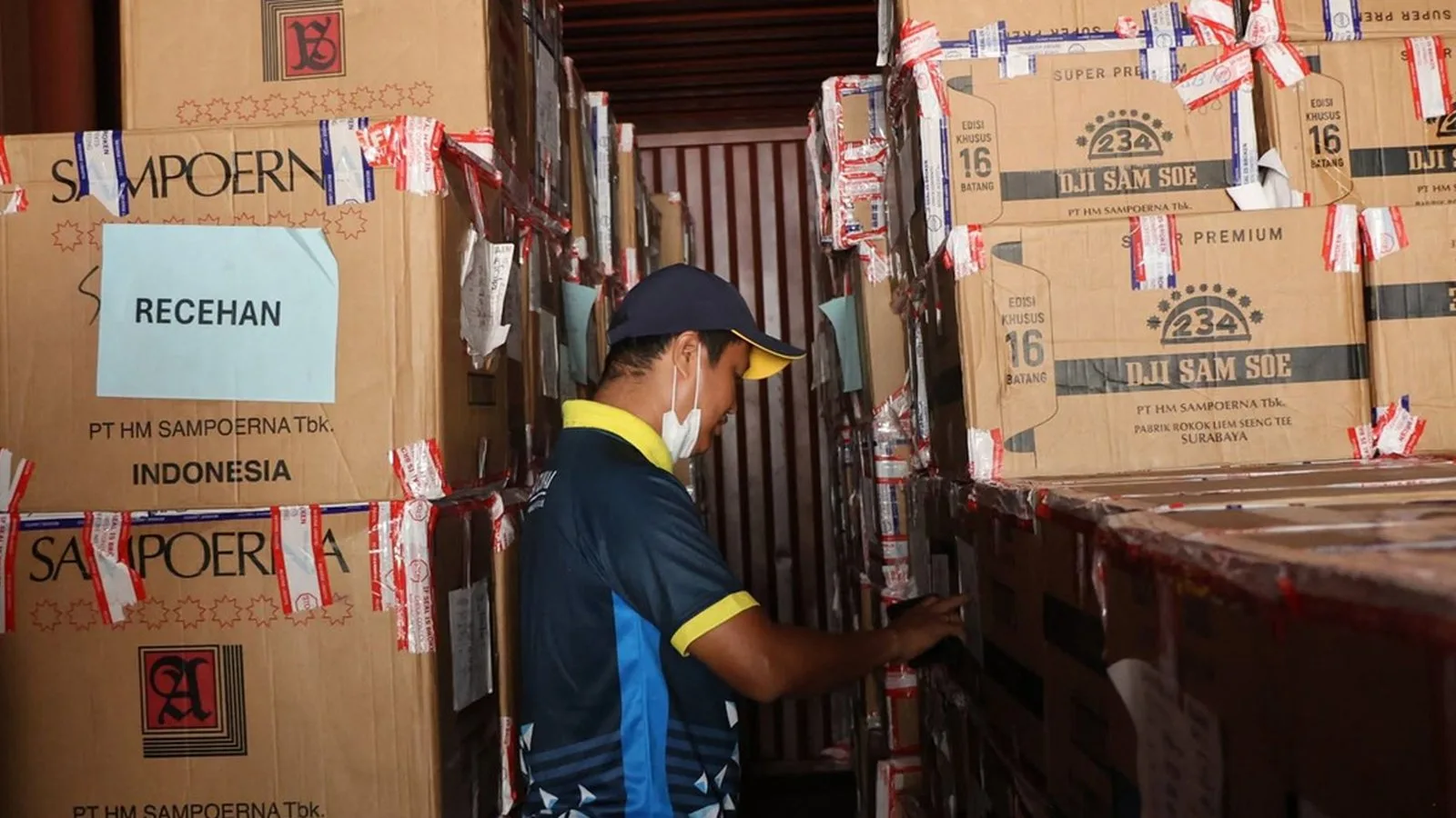 Bea Cukai Yogyakarta Kawal Pemusnahan Barang Kena Cukai Milik PT HM Sampoerna Tbk